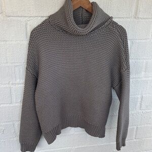 Blushing Heart Chunky Knit Elegant Charcoal Turtleneck Sweater sz S/M